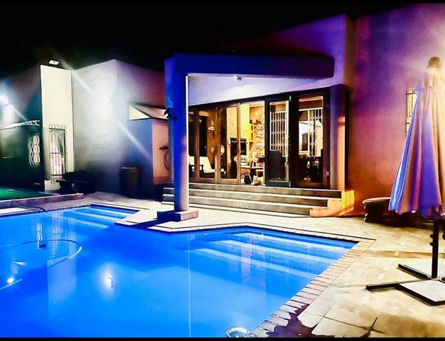 3 BEDROOM HOUSE FOR SALE IN VANDERBIJLPARK SE 4